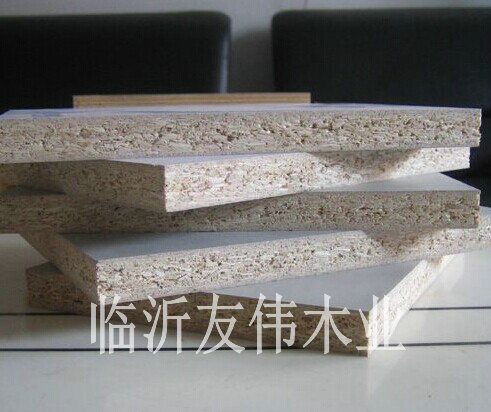 膠合板在怕滑落？