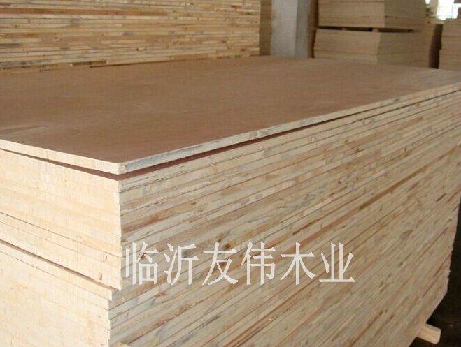價(jià)格低廉和穩定性好的膠合板